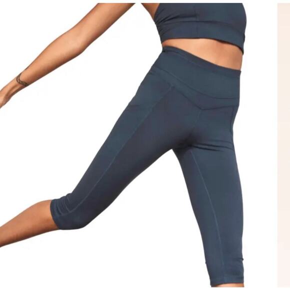 Free People FP Movement Stay Centered Capri Yoga Leggings Deep Dive Sz L $78 - Picture 15 of 15